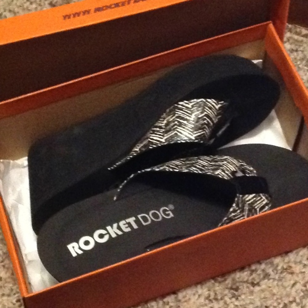 Platform flip flops